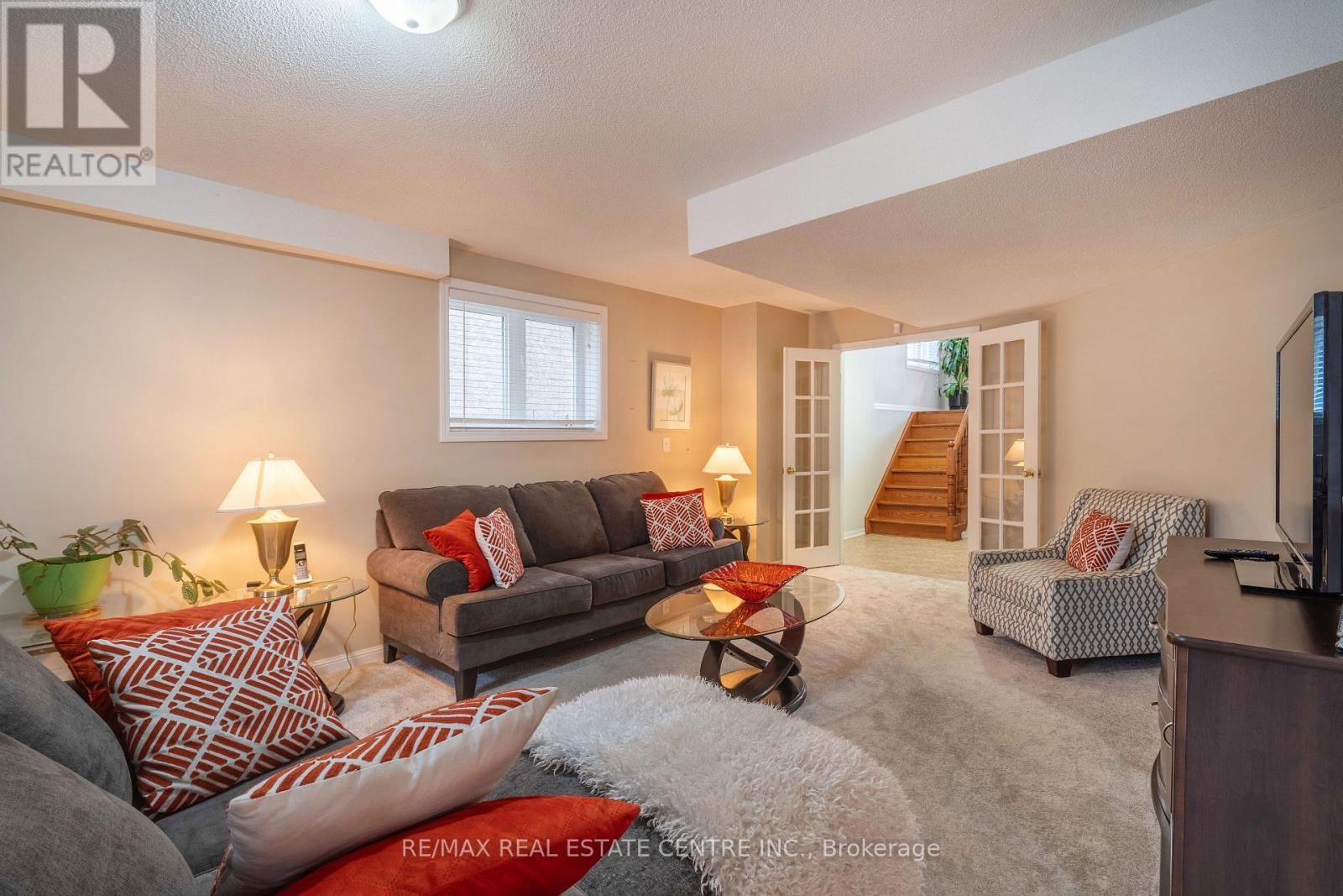 673 ARMSTRONG BOULEVARD Image 37