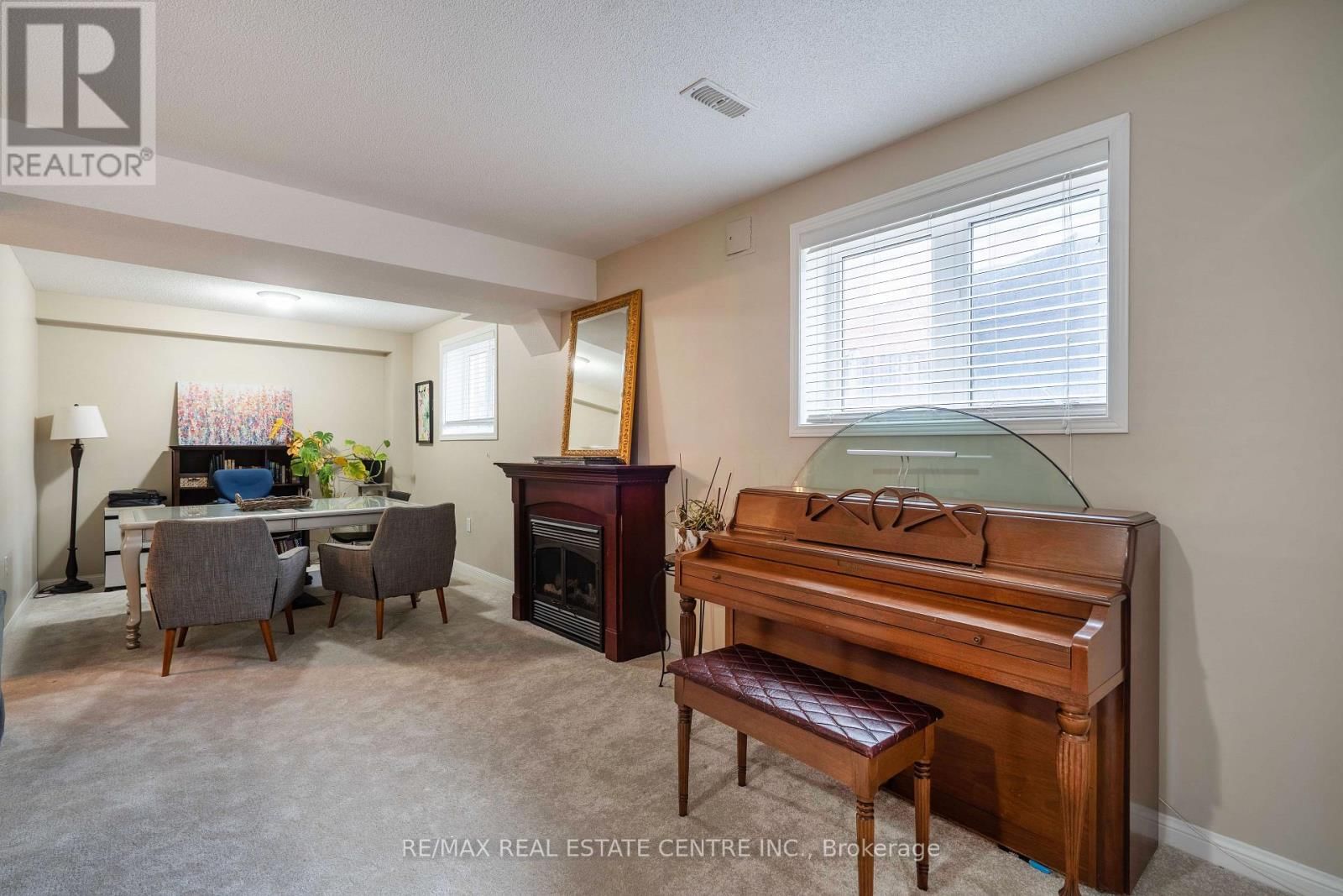 673 ARMSTRONG BOULEVARD Image 38