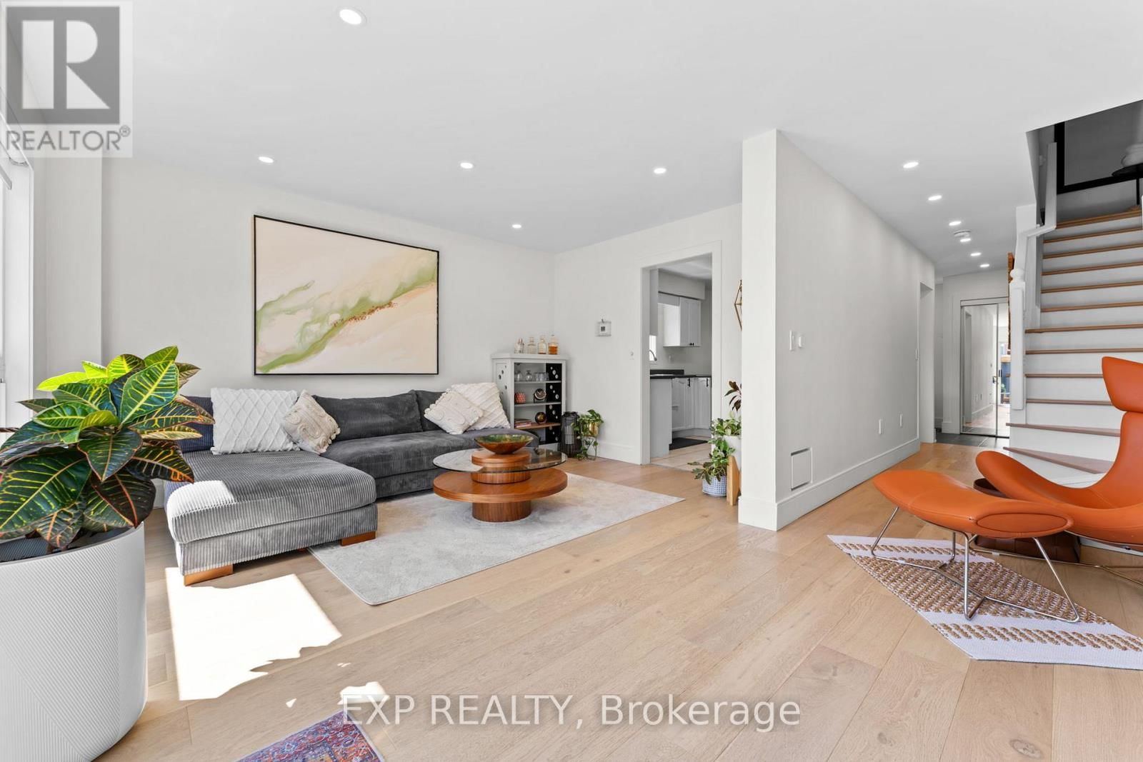 7224 VISOR GATE Image 22