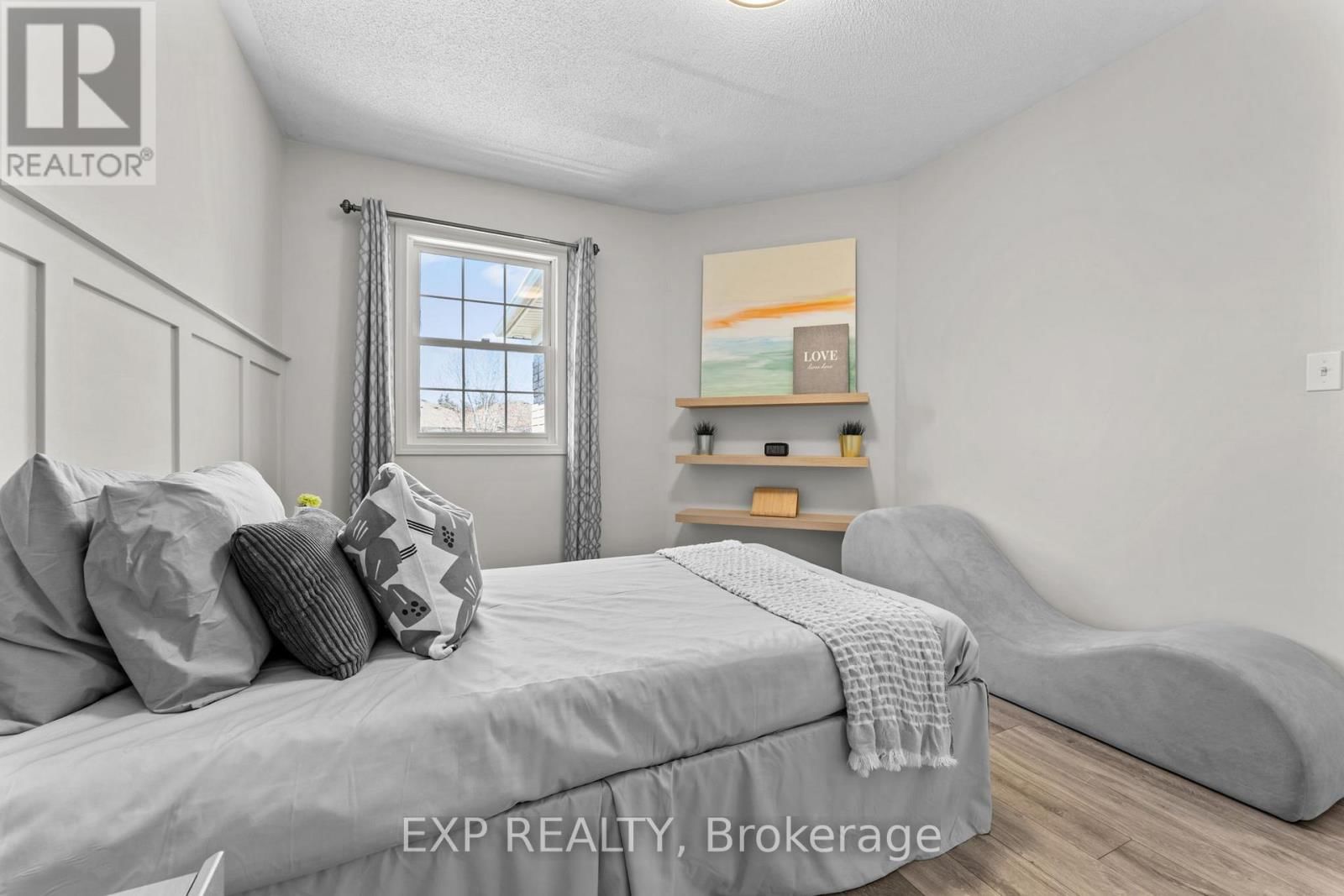 7224 VISOR GATE Image 33