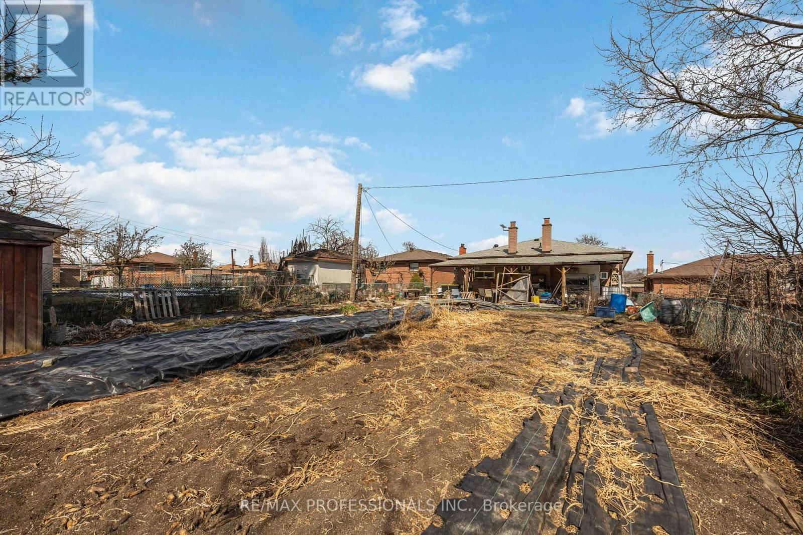 118 TANDRIDGE CRESCENT Image 19