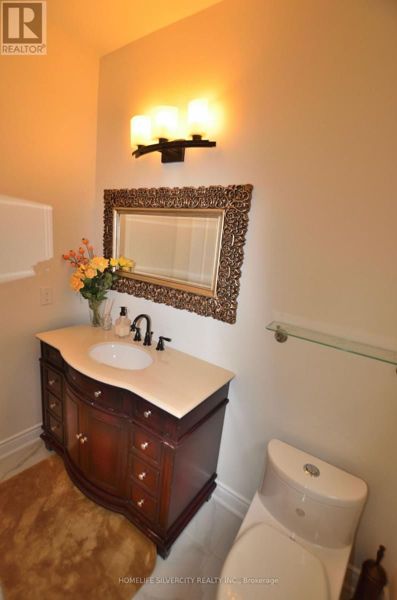 2576 NORTH RIDGE TRAIL Image 23