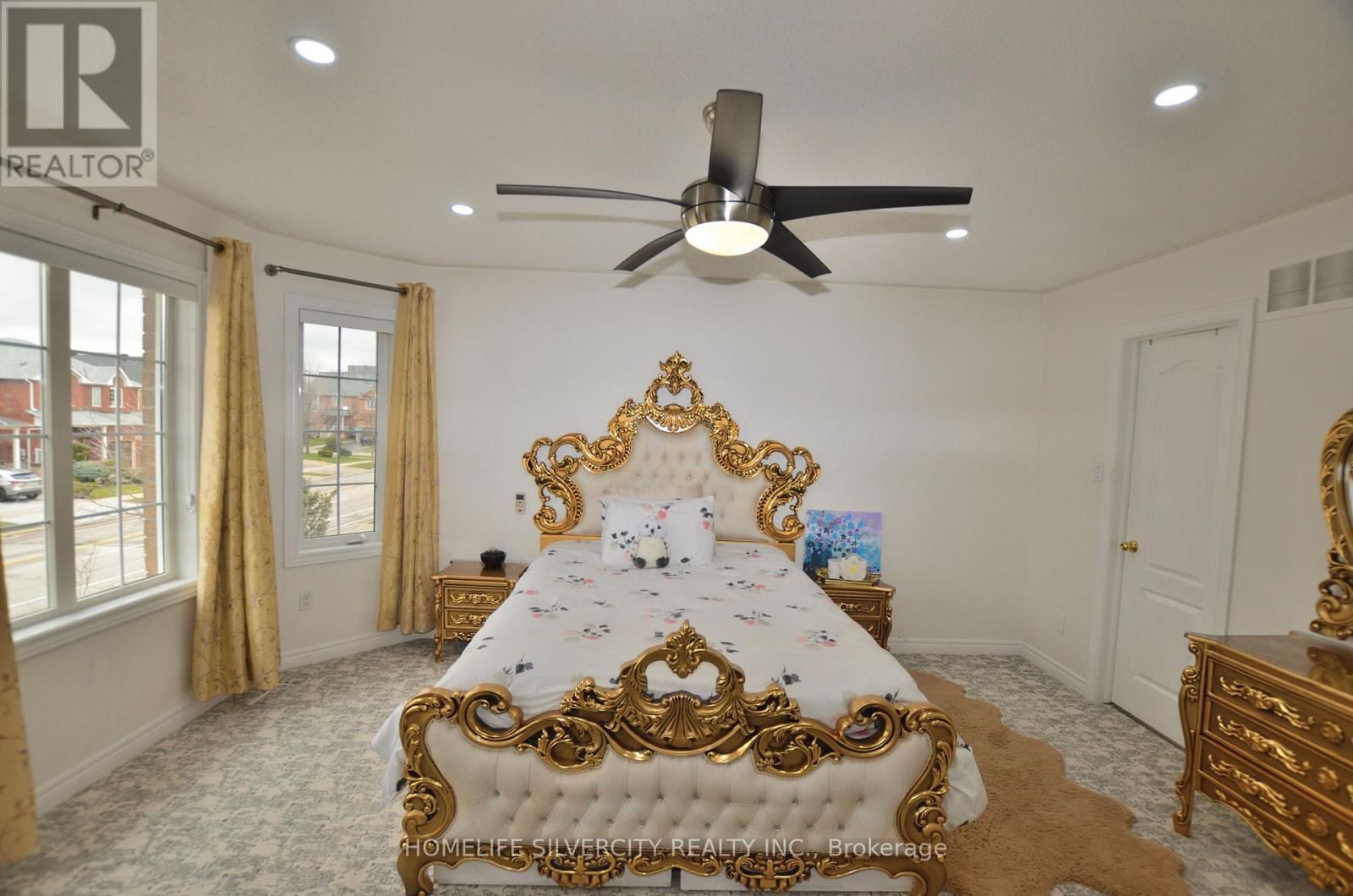 2576 NORTH RIDGE TRAIL Image 28