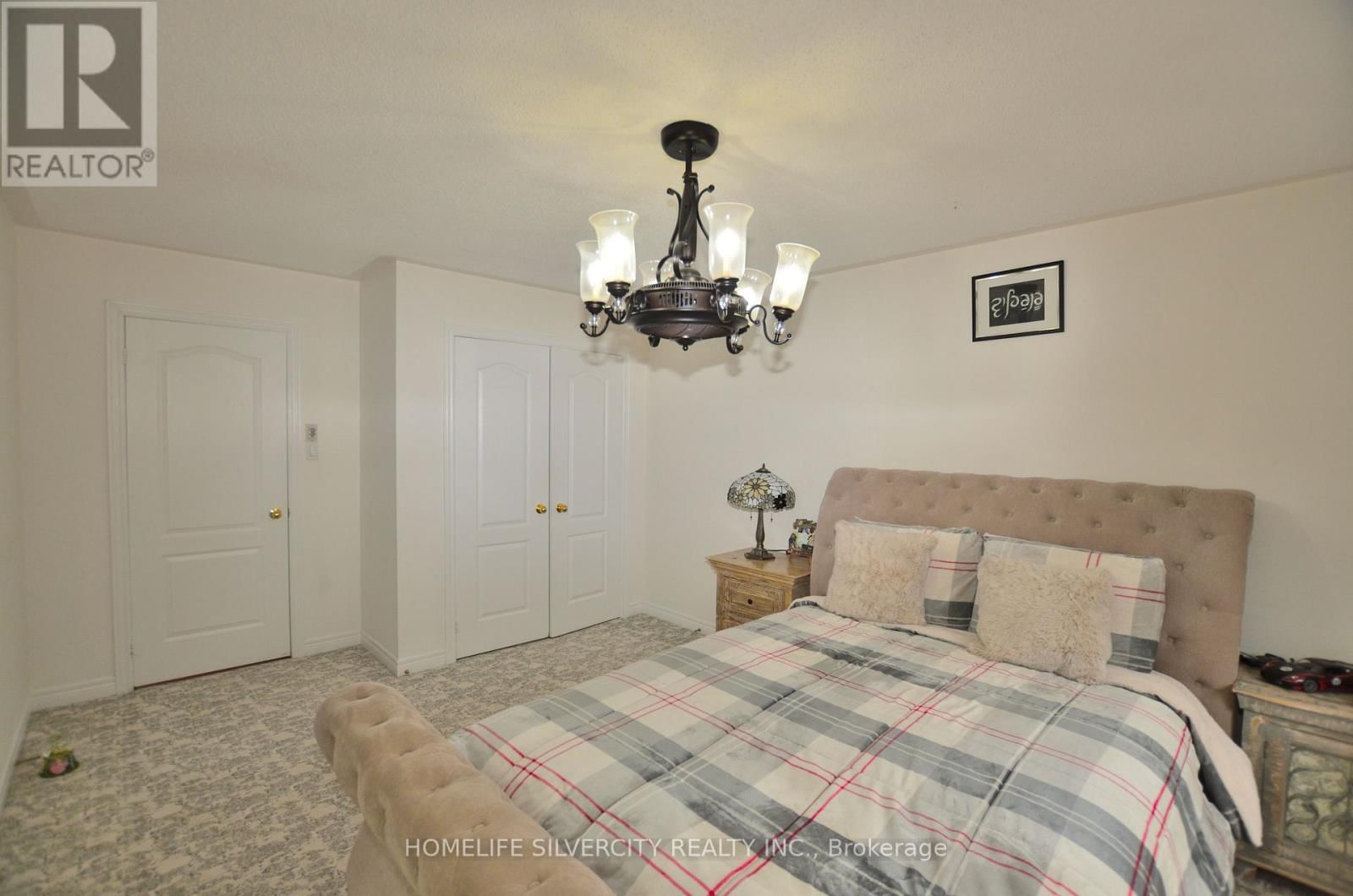 2576 NORTH RIDGE TRAIL Image 32