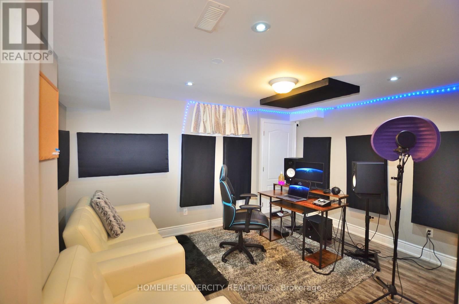 2576 NORTH RIDGE TRAIL Image 40