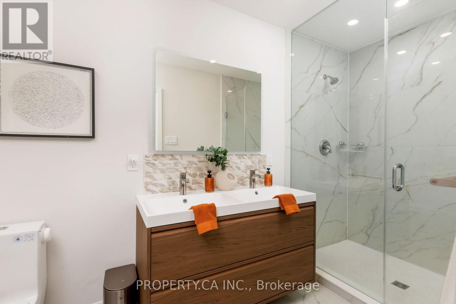 132 PRINCESS ANNE CRESCENT Image 19