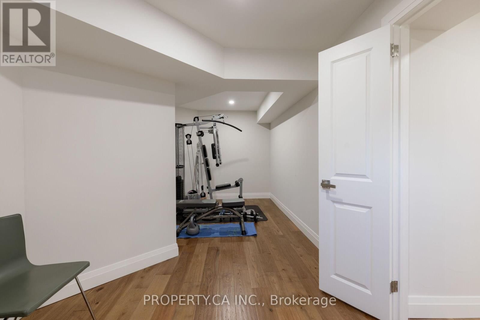 132 PRINCESS ANNE CRESCENT Image 30