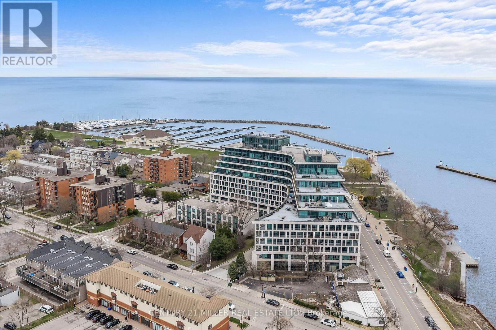 702 - 11 BRONTE ROAD Image 3