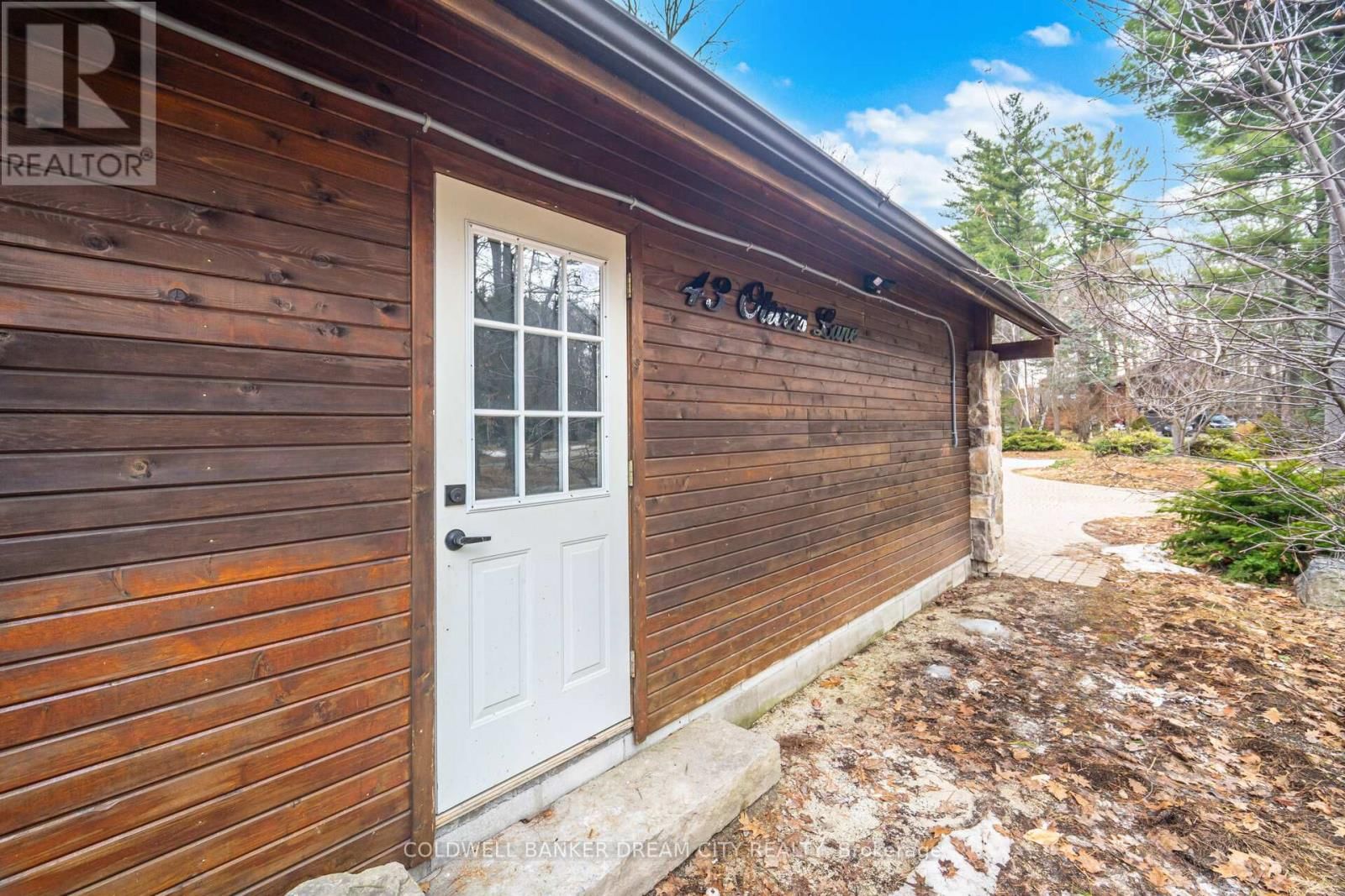 43 OLIVERS LANE Image 42