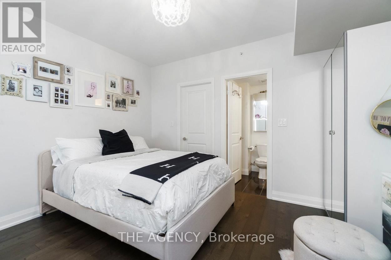 108 - 65 YORKLAND BOULEVARD Image 31