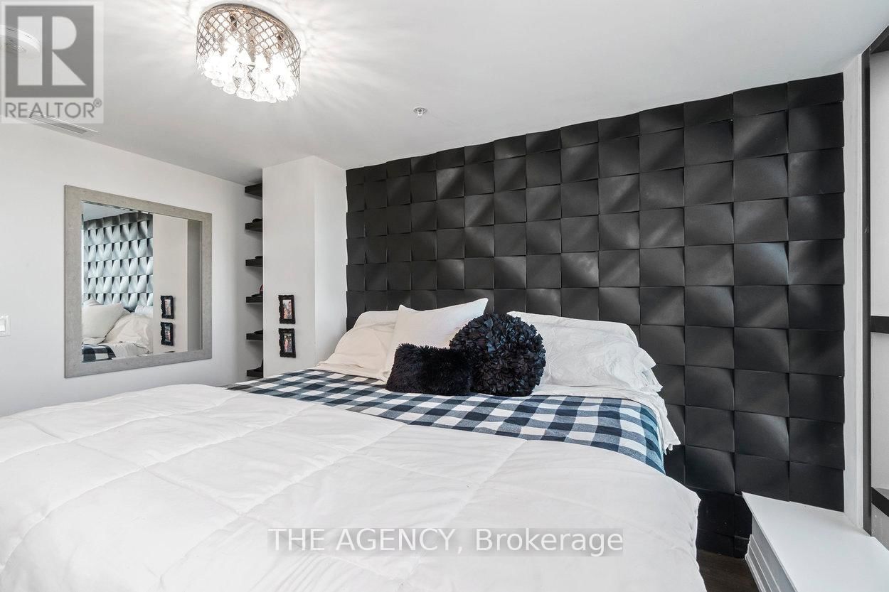 108 - 65 YORKLAND BOULEVARD Image 40