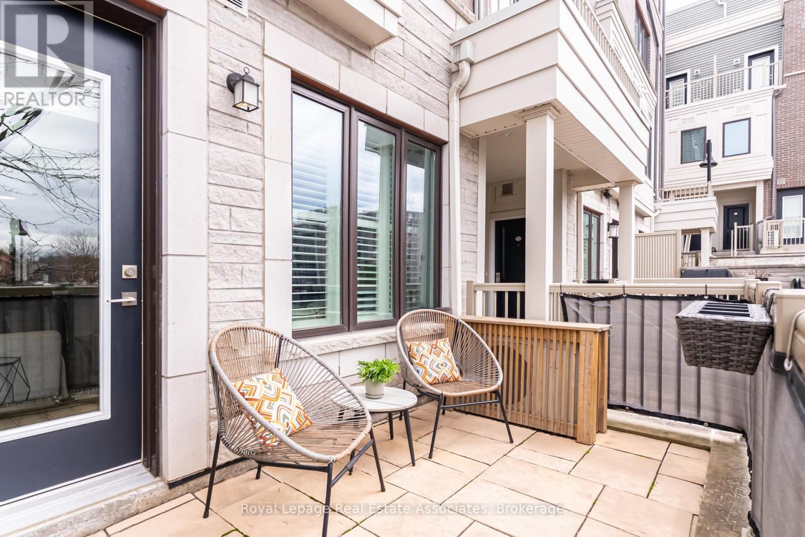 13 - 95 EASTWOOD PARK GARDENS Image 20