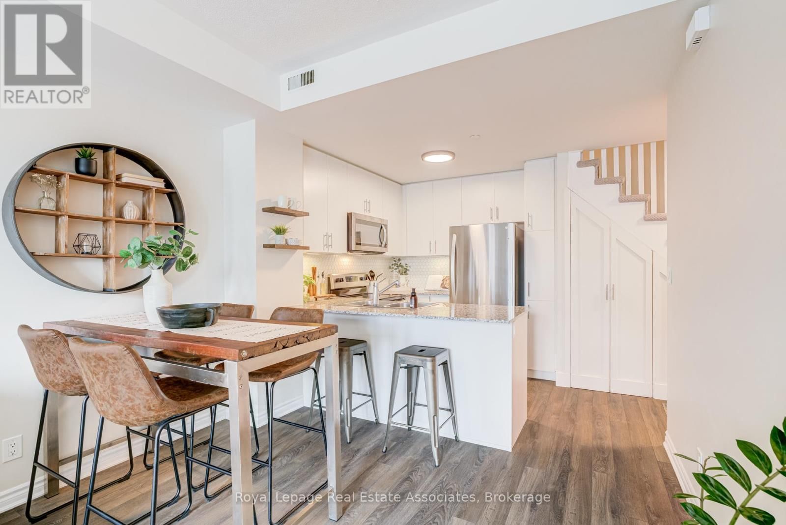 13 - 95 EASTWOOD PARK GARDENS Image 7