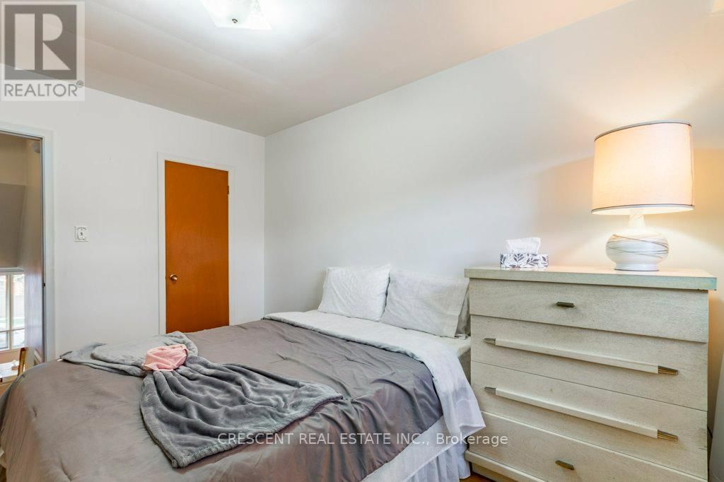 227 VEROBEACH BOULEVARD Image 18