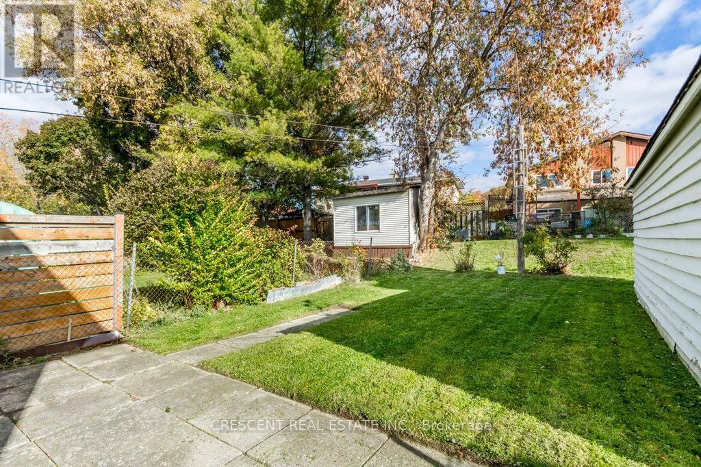 227 VEROBEACH BOULEVARD Image 38