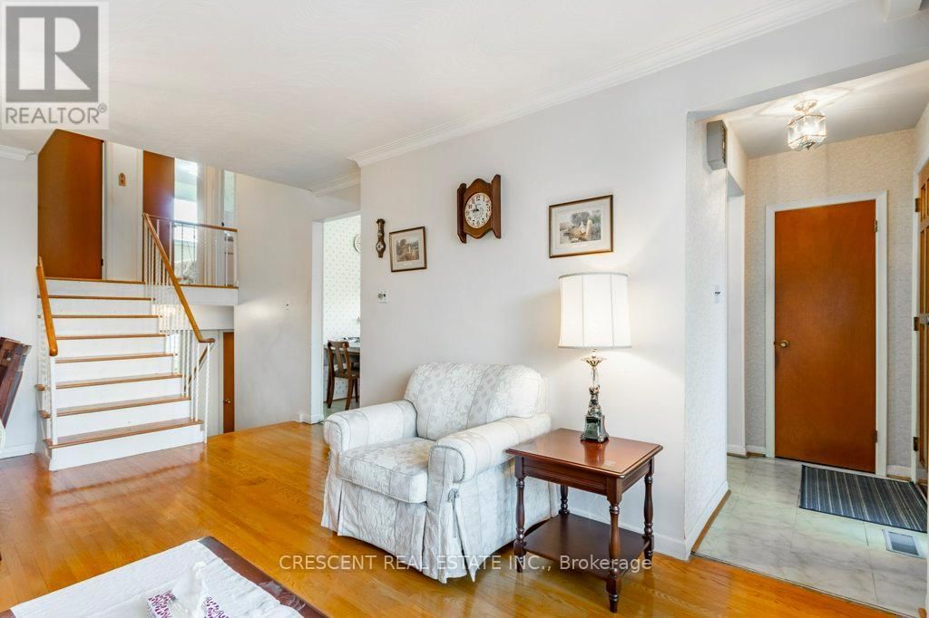 227 VEROBEACH BOULEVARD Image 6