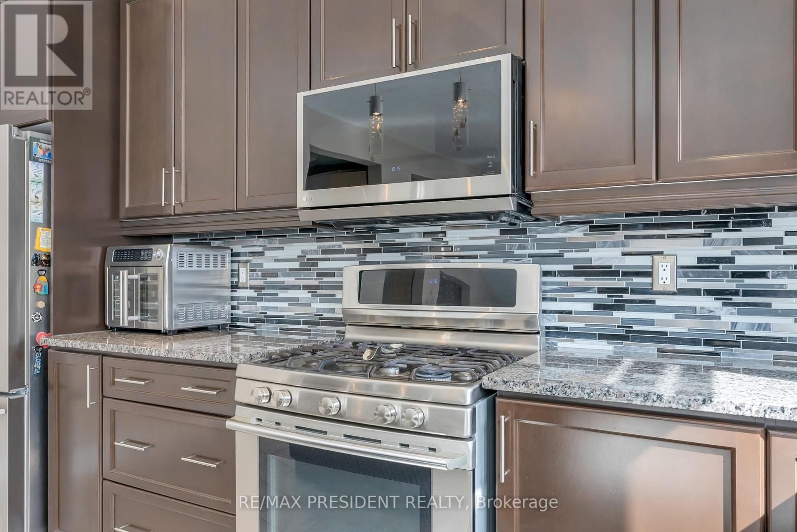 306 PRINGLE AVENUE Image 20