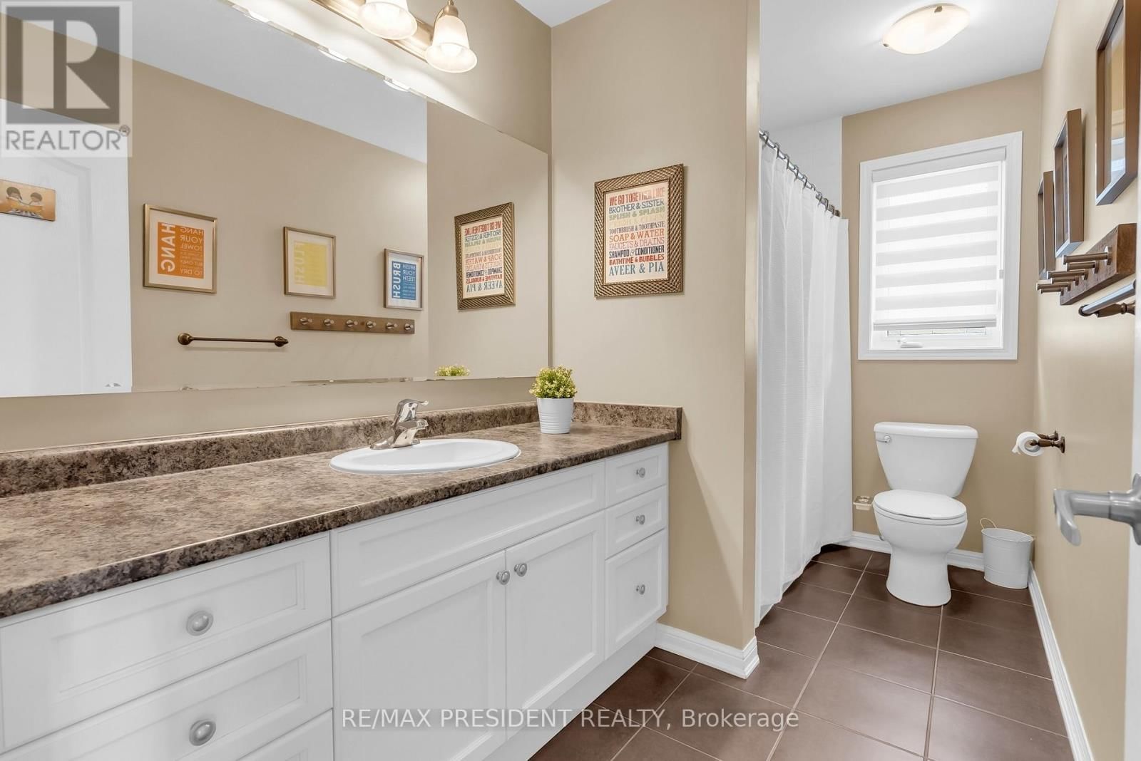 306 PRINGLE AVENUE Image 40