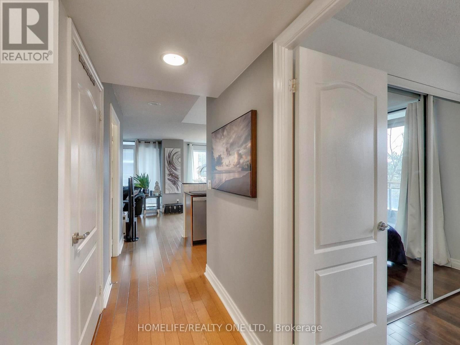 303 - 2119 LAKESHORE BOULEVARD WEST Image 20