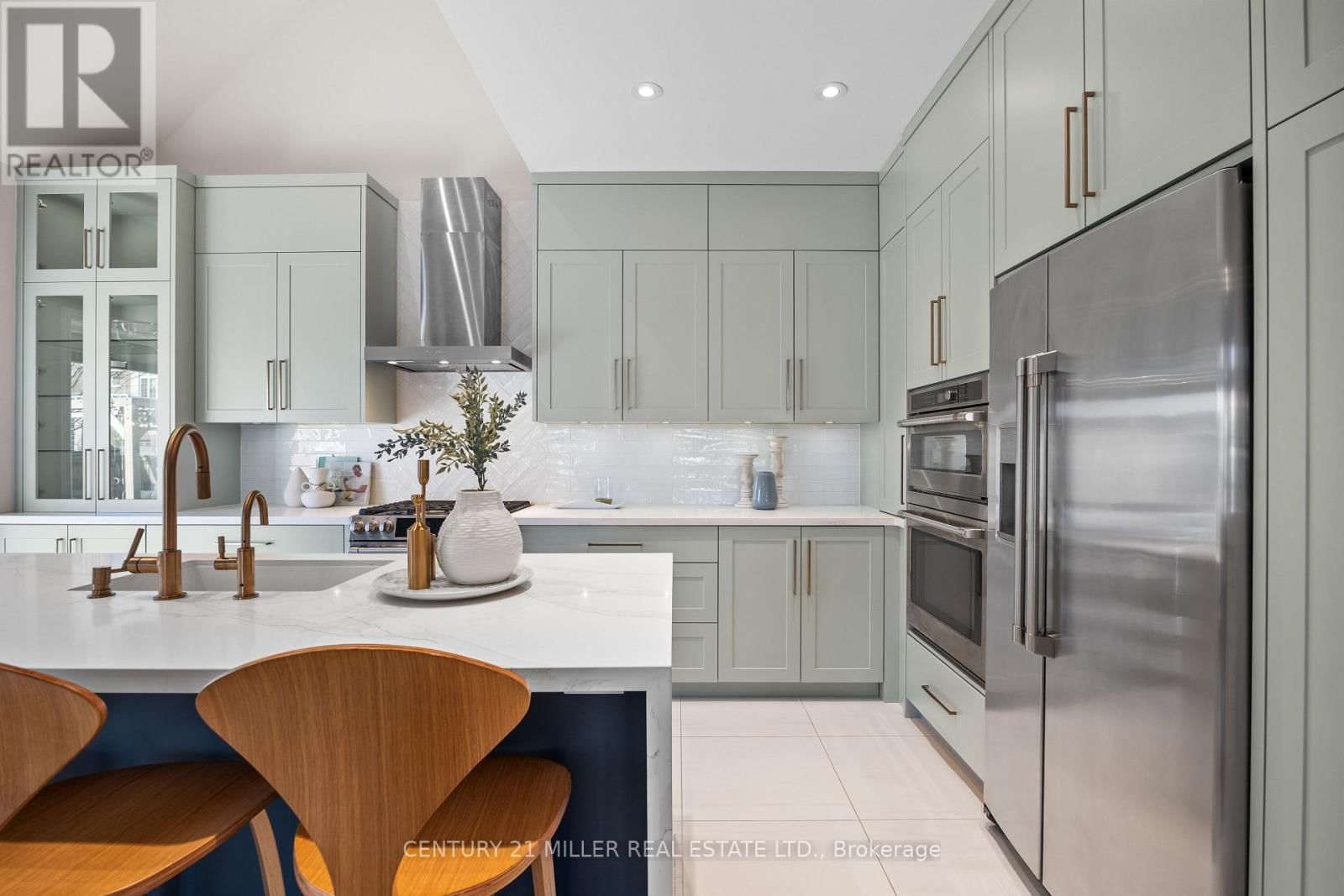 2252 DEWSBURY DRIVE Image 12