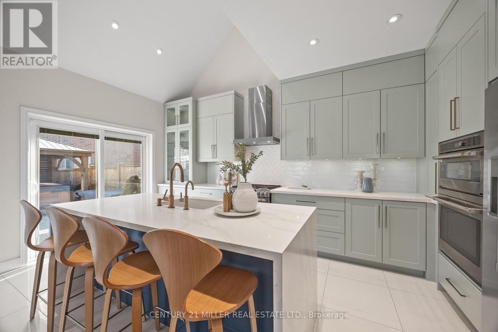 2252 DEWSBURY DRIVE Image 13