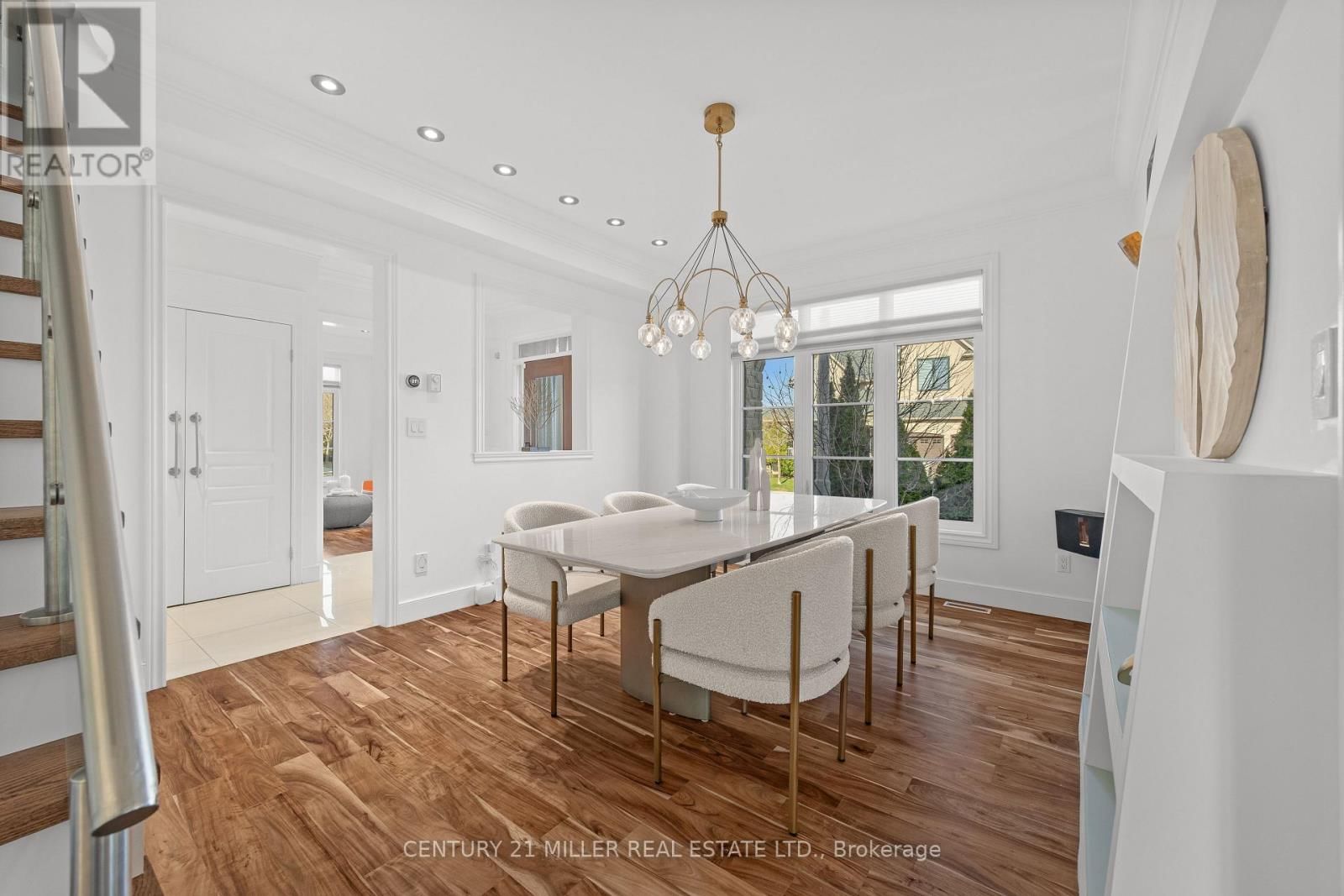 2252 DEWSBURY DRIVE Image 15