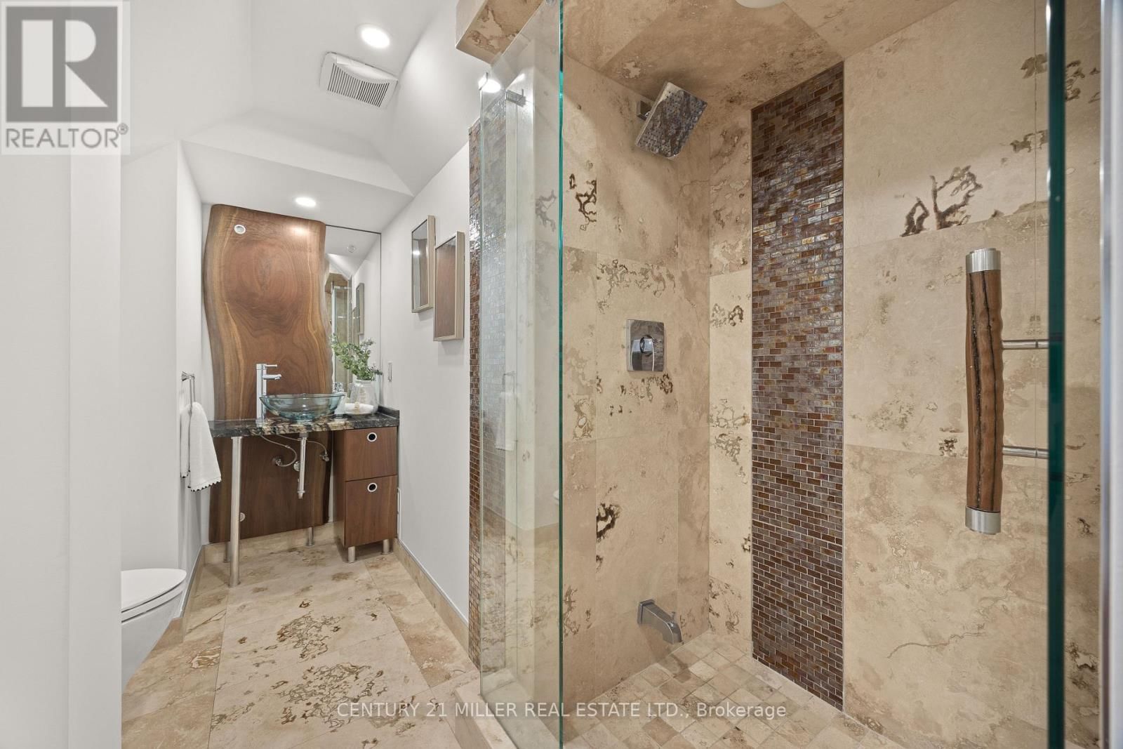 2252 DEWSBURY DRIVE Image 34