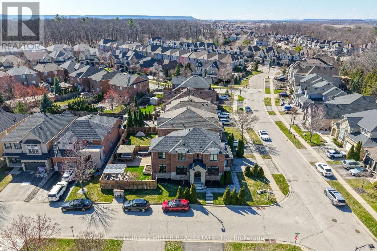 2252 DEWSBURY DRIVE Image 45