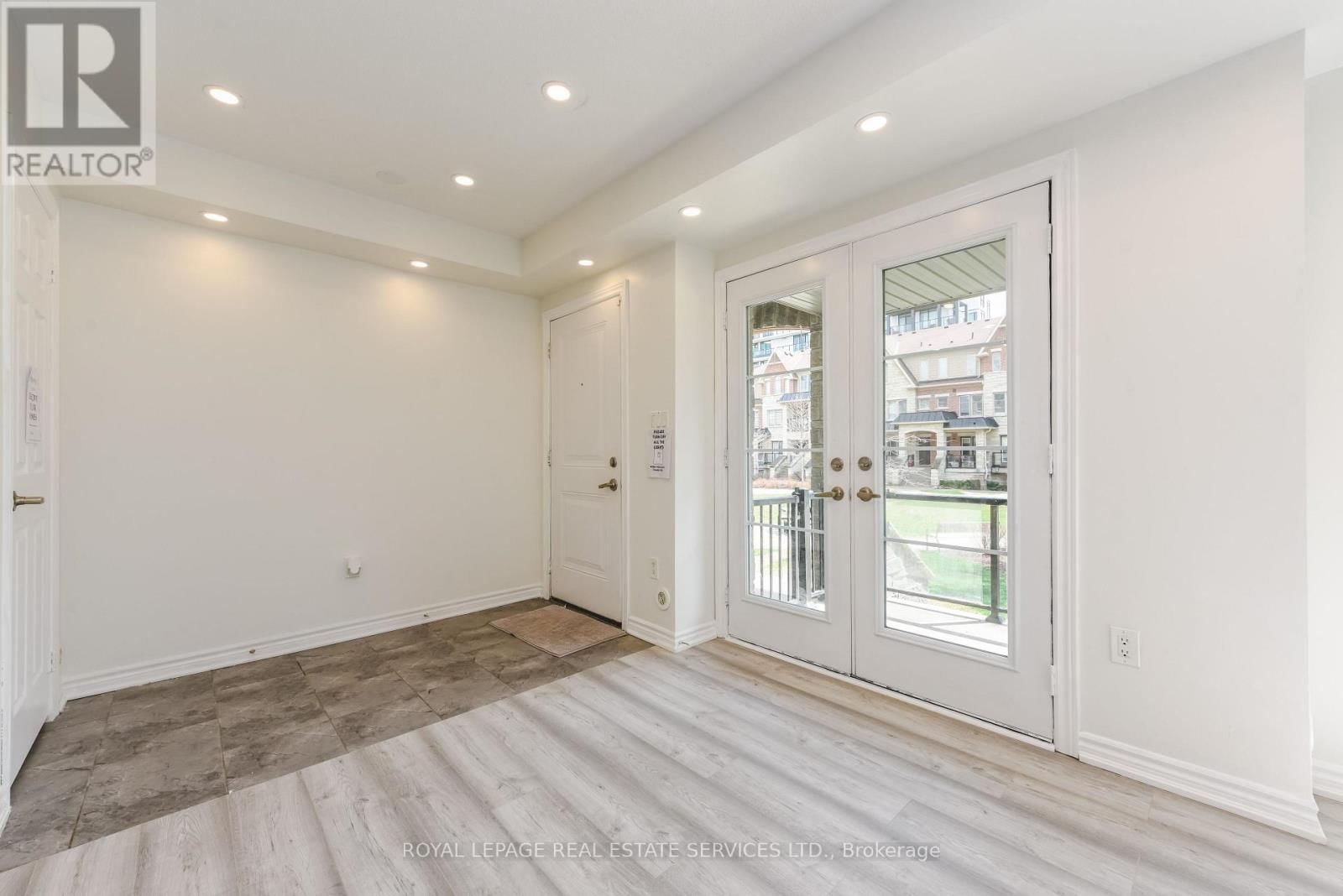 153 - 200 VETERANS DRIVE Image 28