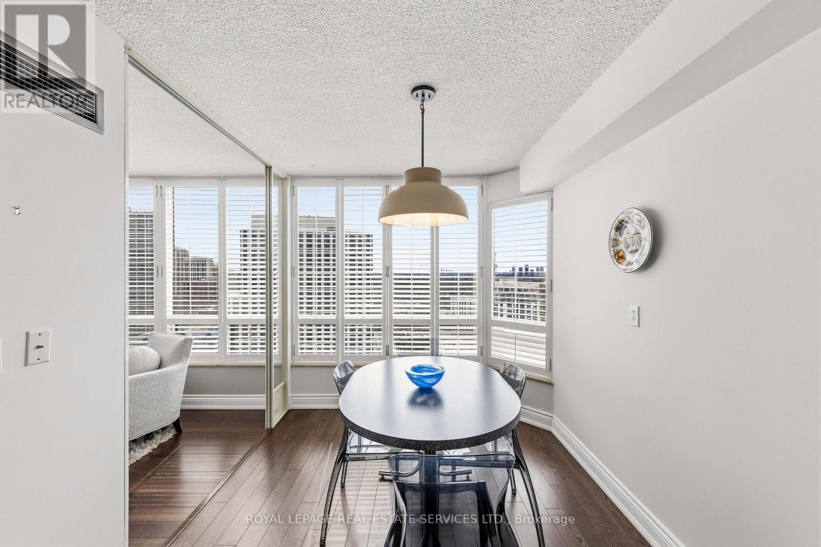 2004 - 1300 ISLINGTON AVENUE Image 18