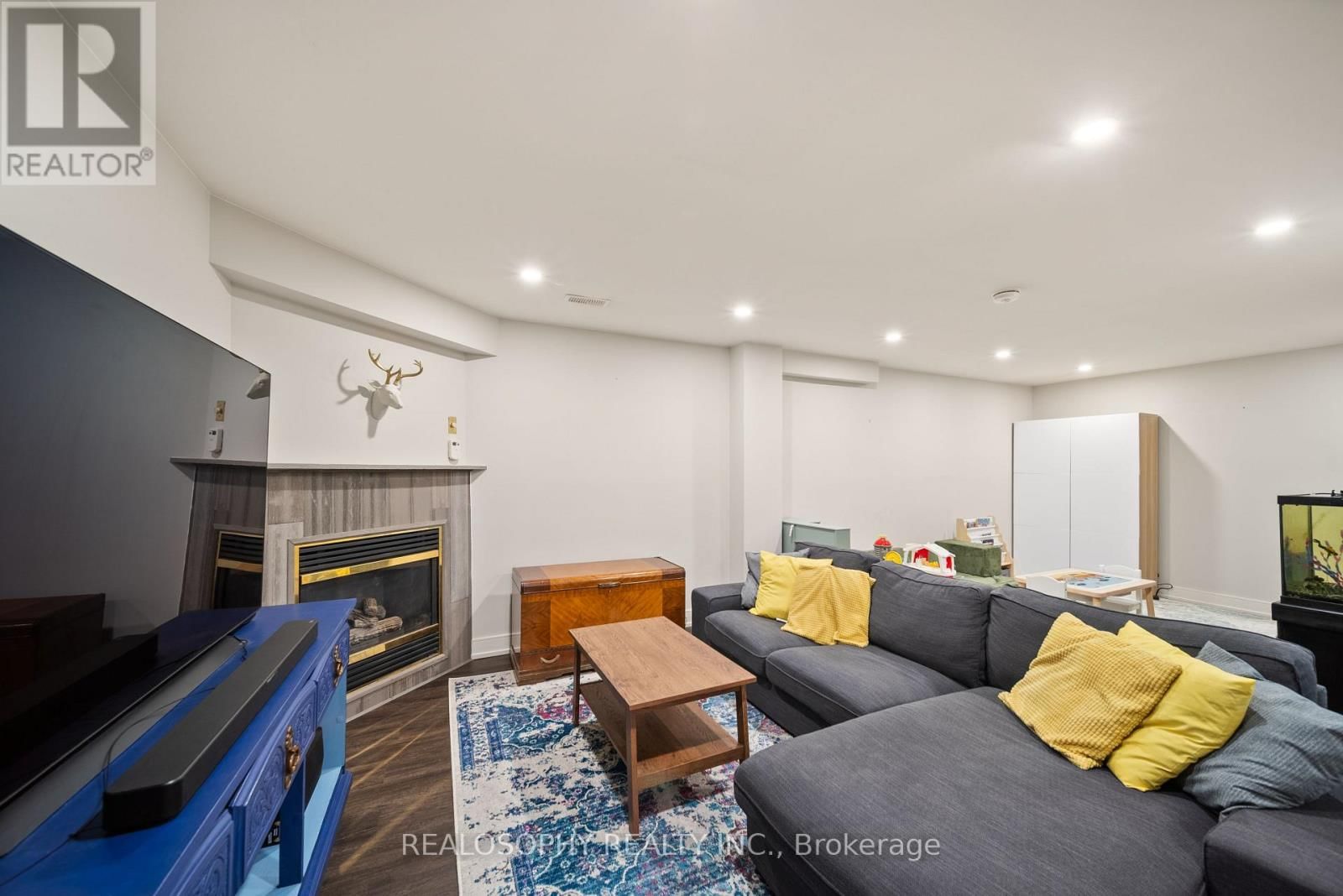 17 PIONEER DRIVE Image 20