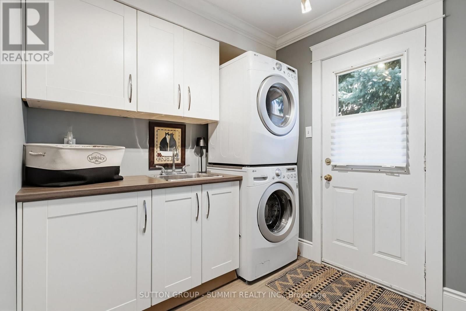 1354 WINTERBERRY DRIVE Image 19