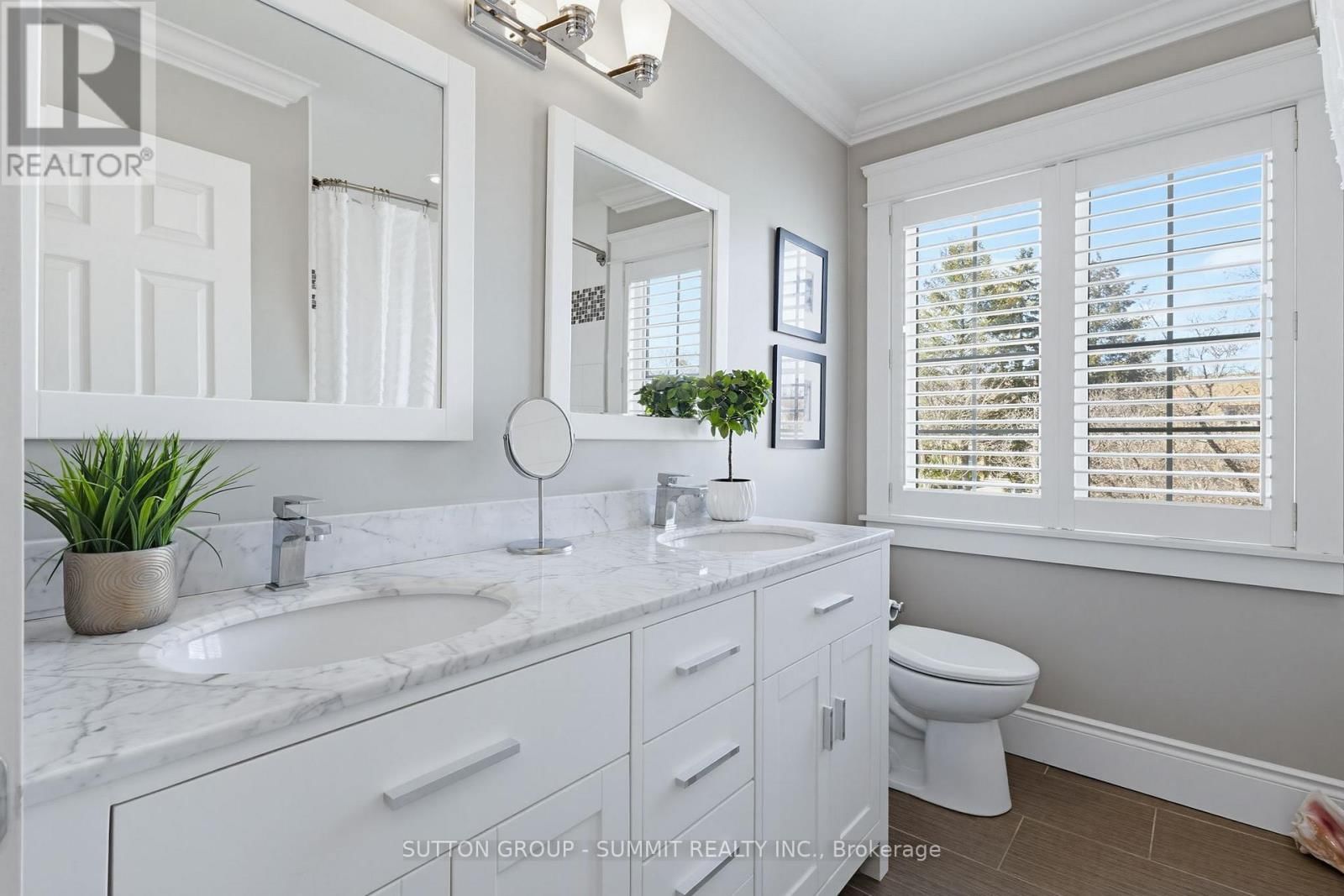 1354 WINTERBERRY DRIVE Image 30