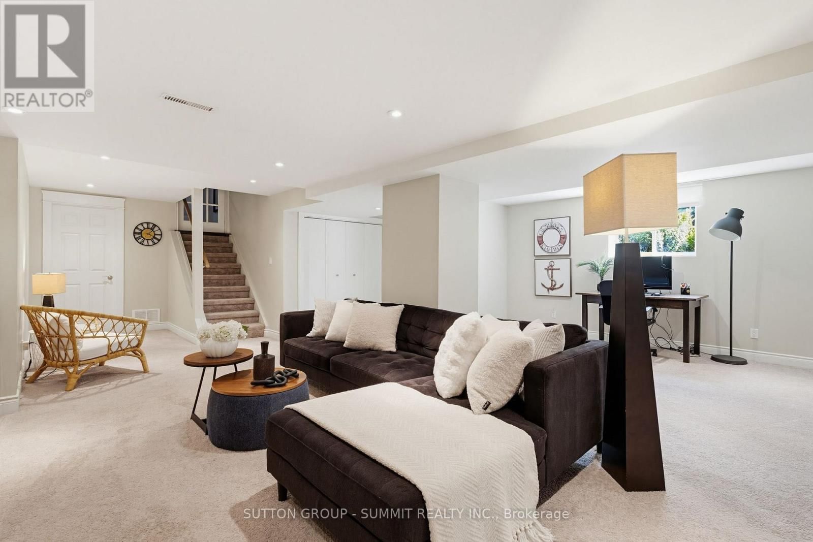 1354 WINTERBERRY DRIVE Image 36