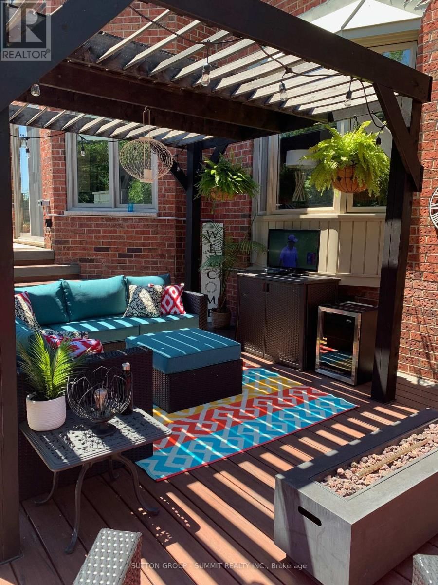 1354 WINTERBERRY DRIVE Image 38