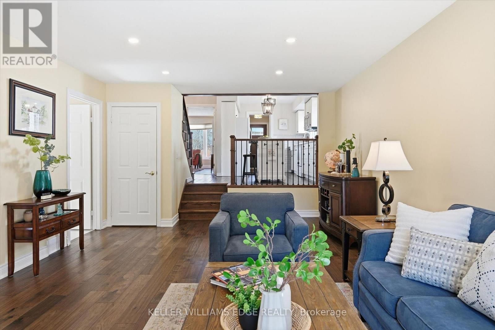 2648 CAVENDISH DRIVE Image 15