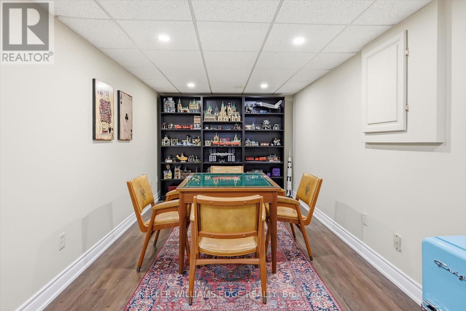 2648 CAVENDISH DRIVE Image 28