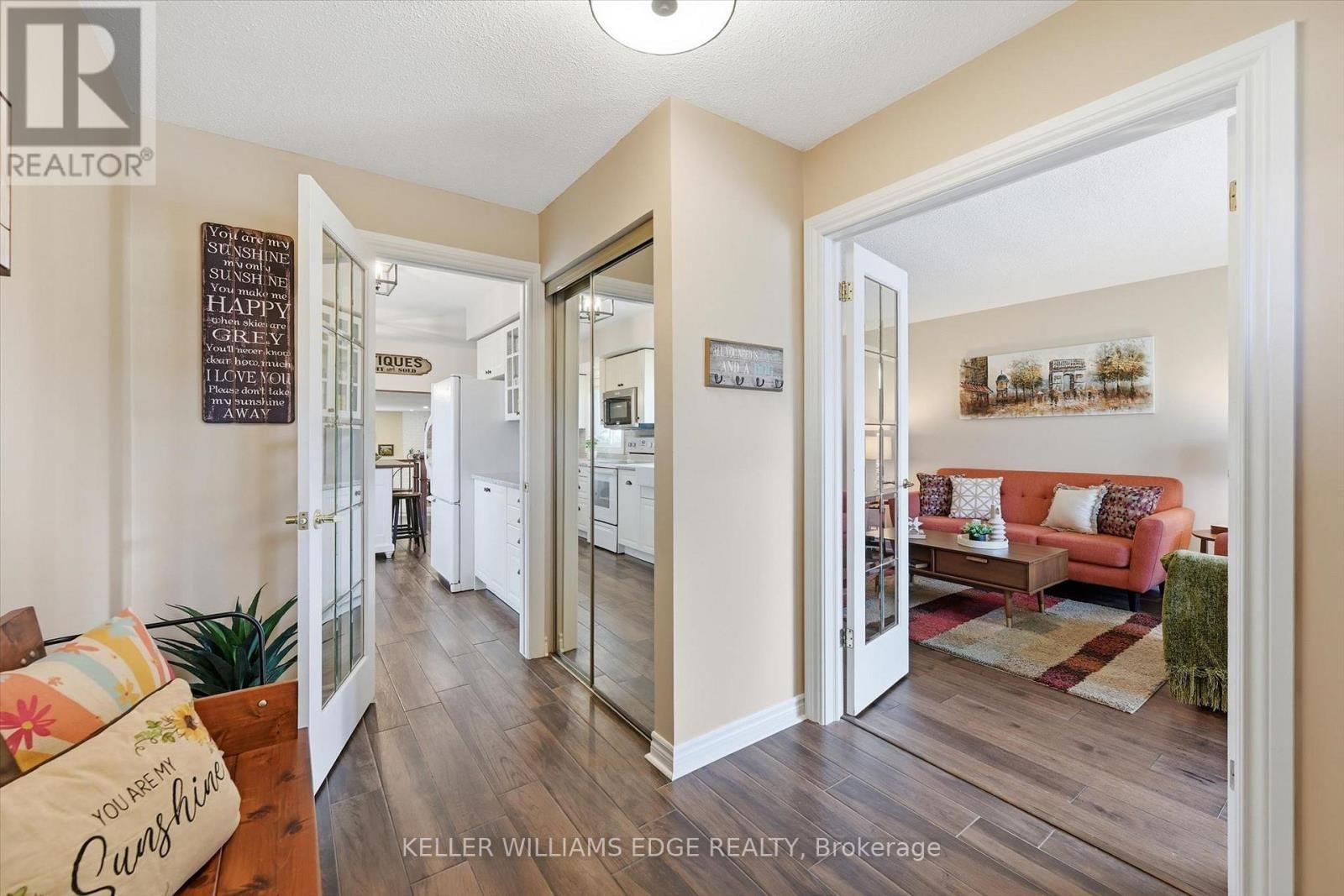 2648 CAVENDISH DRIVE Image 3