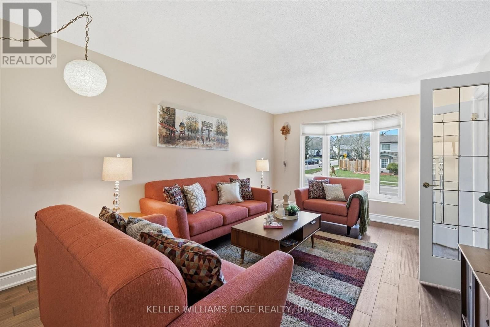 2648 CAVENDISH DRIVE Image 5