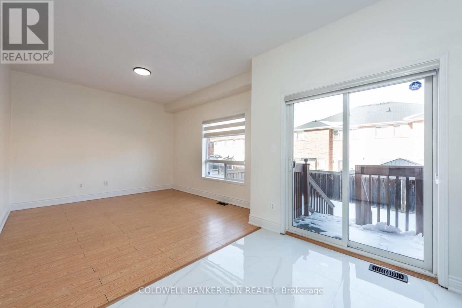 13 TRAVIS CRESCENT Image 13