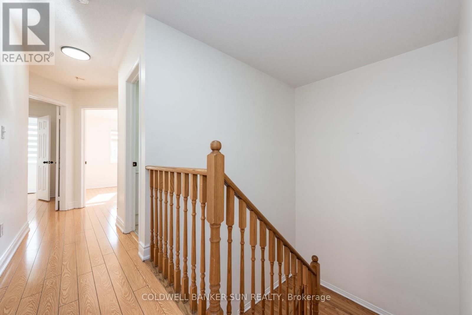 13 TRAVIS CRESCENT Image 16