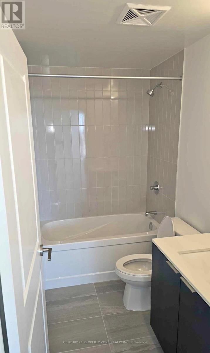 2117 - 15 SKYRIDGE DRIVE Image 6