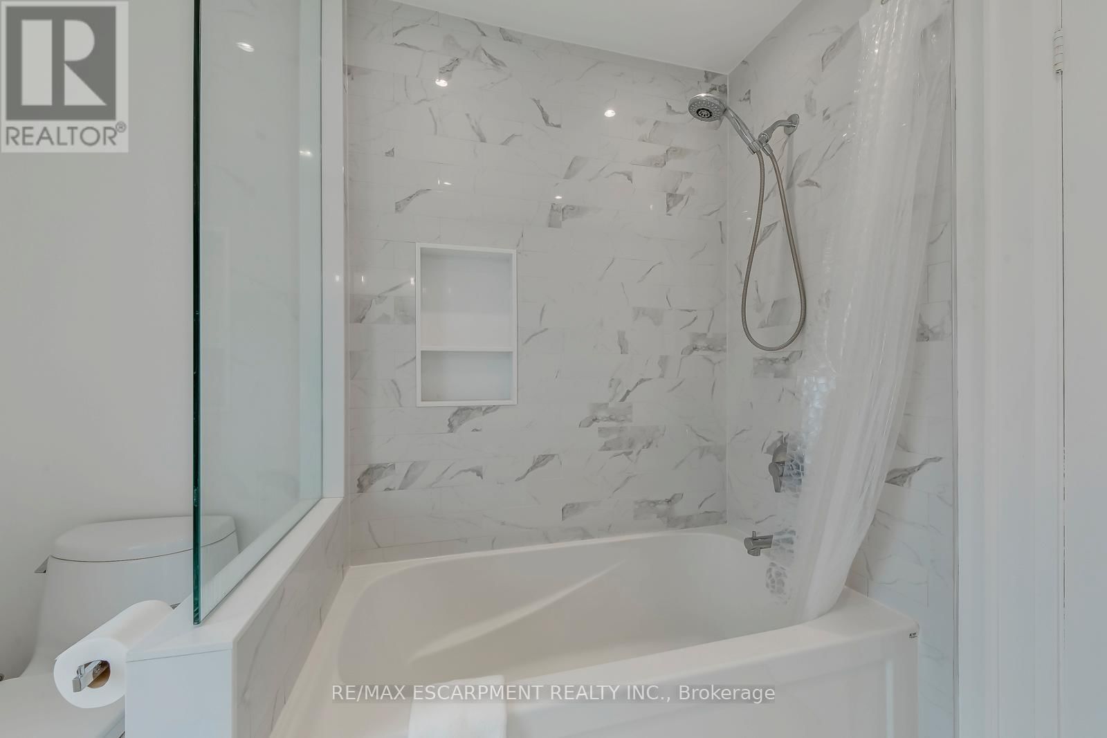 3311 SPRINGVALE COURT Image 36