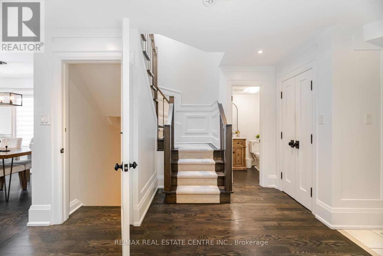 upper - 680 DRIFTCURRENT DRIVE Image 17