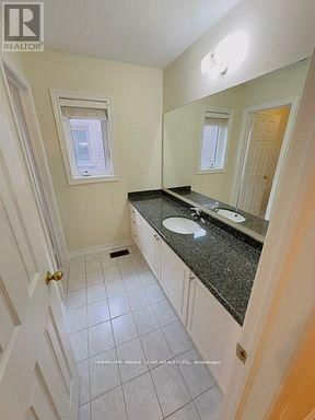 3422 STONEY CRESCENT Image 26