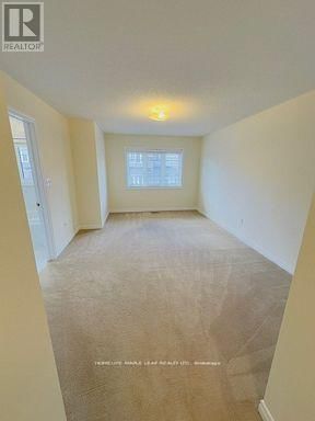 3422 STONEY CRESCENT Image 29