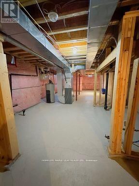 3422 STONEY CRESCENT Image 39