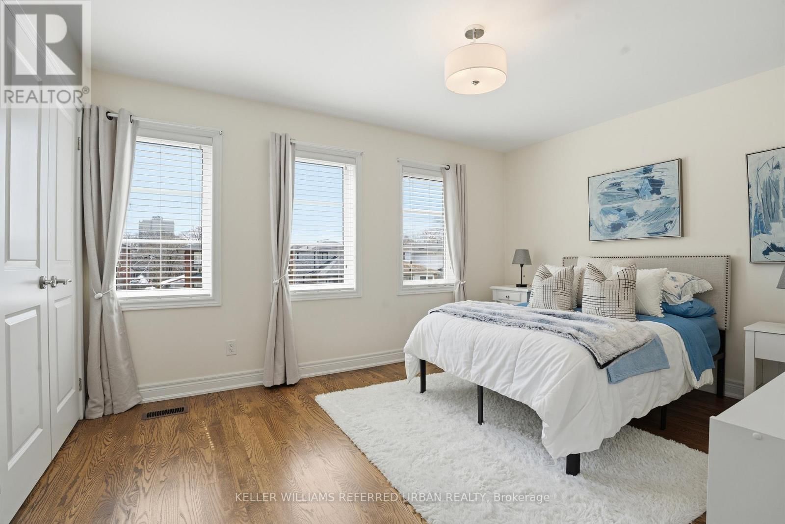 266 MELROSE STREET Image 22