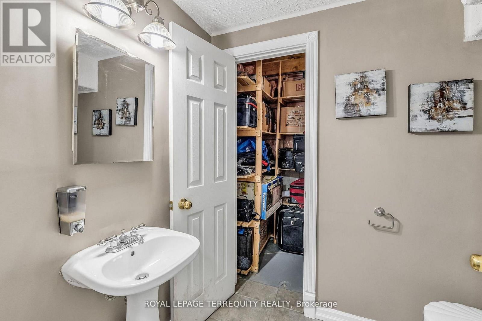 25 - 1276 SILVAN FOREST DRIVE Image 36