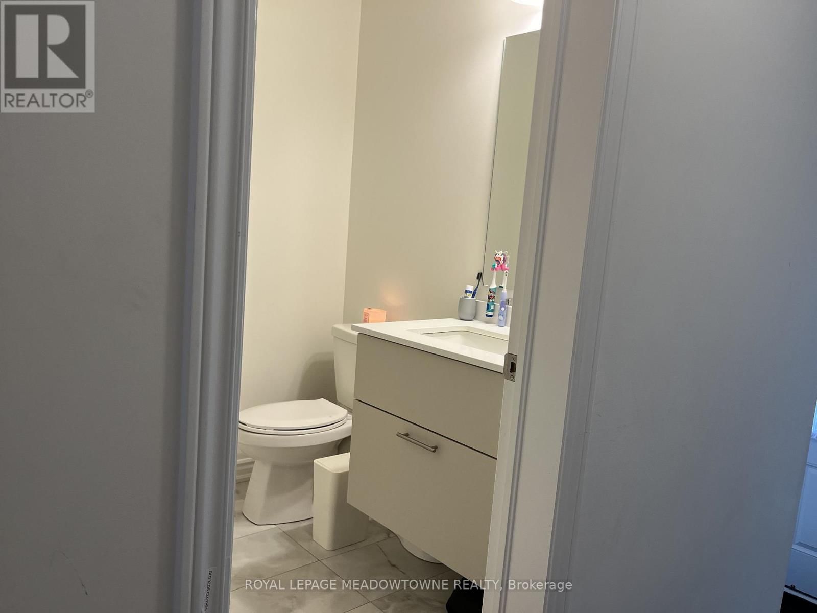 611 BOYD LANE Image 7